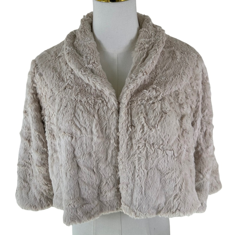 Cabi Faux Fur Jacket Women S Beige Glamorous Winter Chic Plush Cropped Coat Top